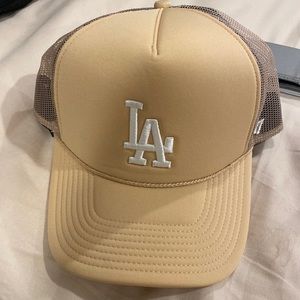 Urban Outfitters LA Trucker Hat in Beige NWOT UNISEX